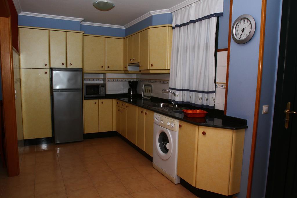Apartamentos Coral Do Mar II Портоново Екстериор снимка